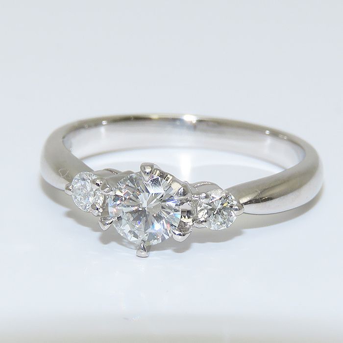 ダイヤモンド リング Pt900 8号 0.318ct E:VVS-2:VG:N 3.4g 鑑定書