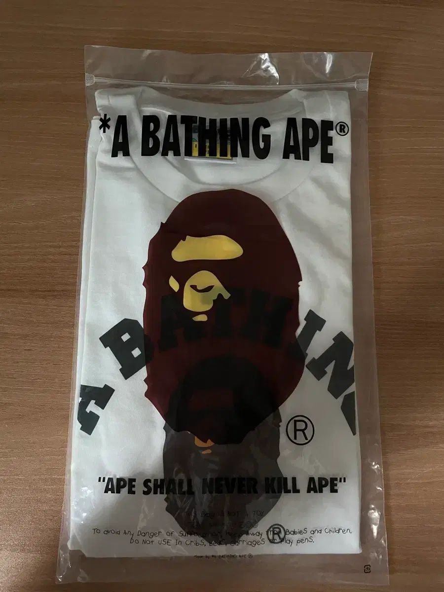 A BATHING APE アベイシングエイプ 半袖Tシャツ 白 L