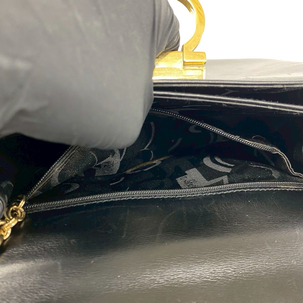 ⭐︎極美品⭐︎ Salvatore Ferragamoガンチーニ カーフレザー 極 美品 Salvatore Ferragamo サルヴァトーレフェラガモ ガンチーニ