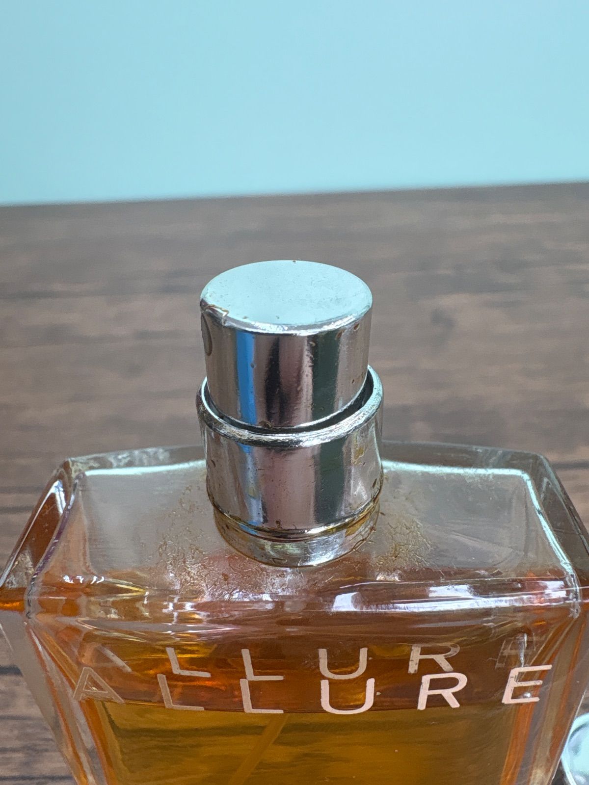 CHANEL シャネル アリュール オードゥ トワレット ヴォポリザター 50ml
