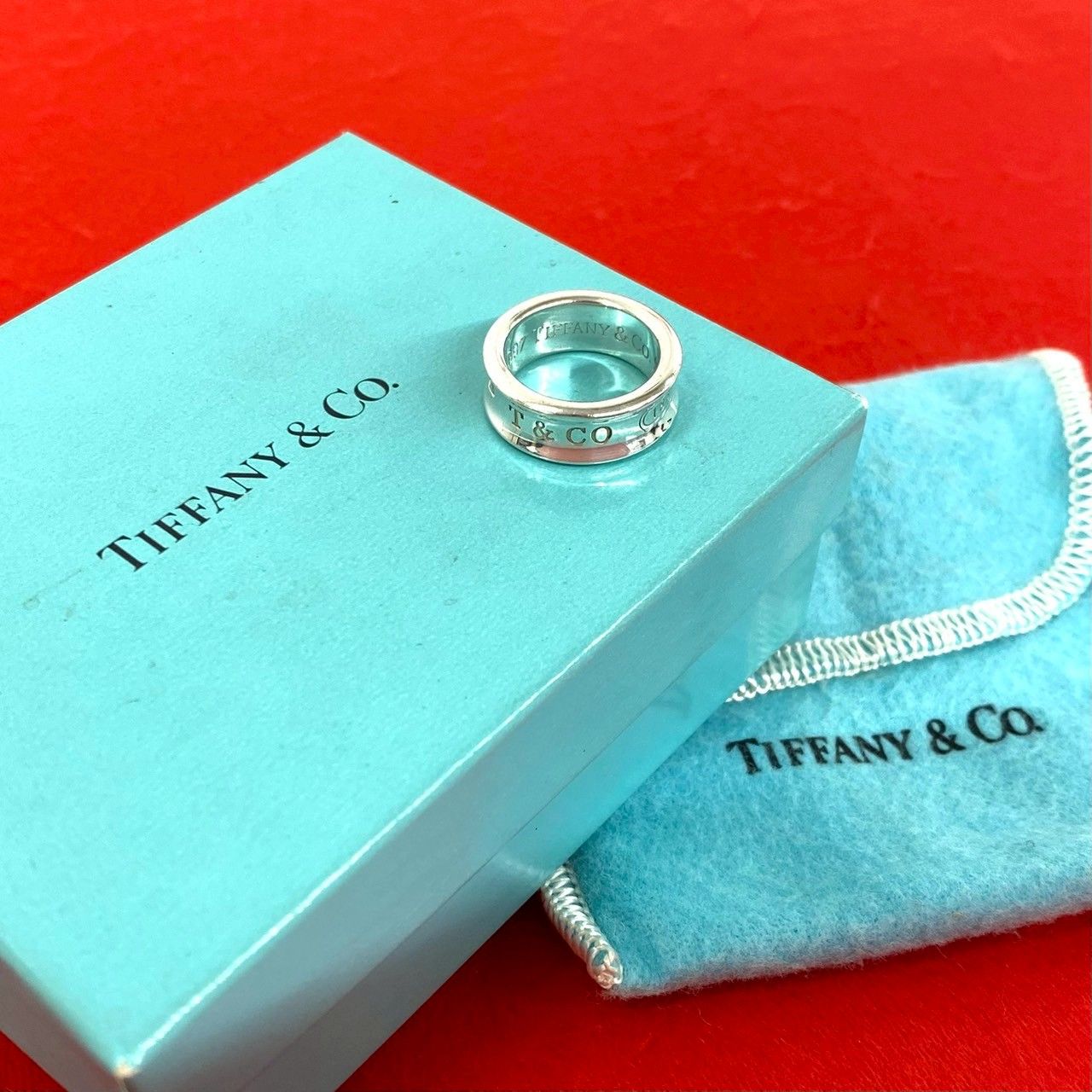 TIFFANY & Co. ティファニー リング 指輪 箱 保存袋付き 極 美品 箱 袋付 TIFFANY&Co. ティファニー ナロー リング シルバー925