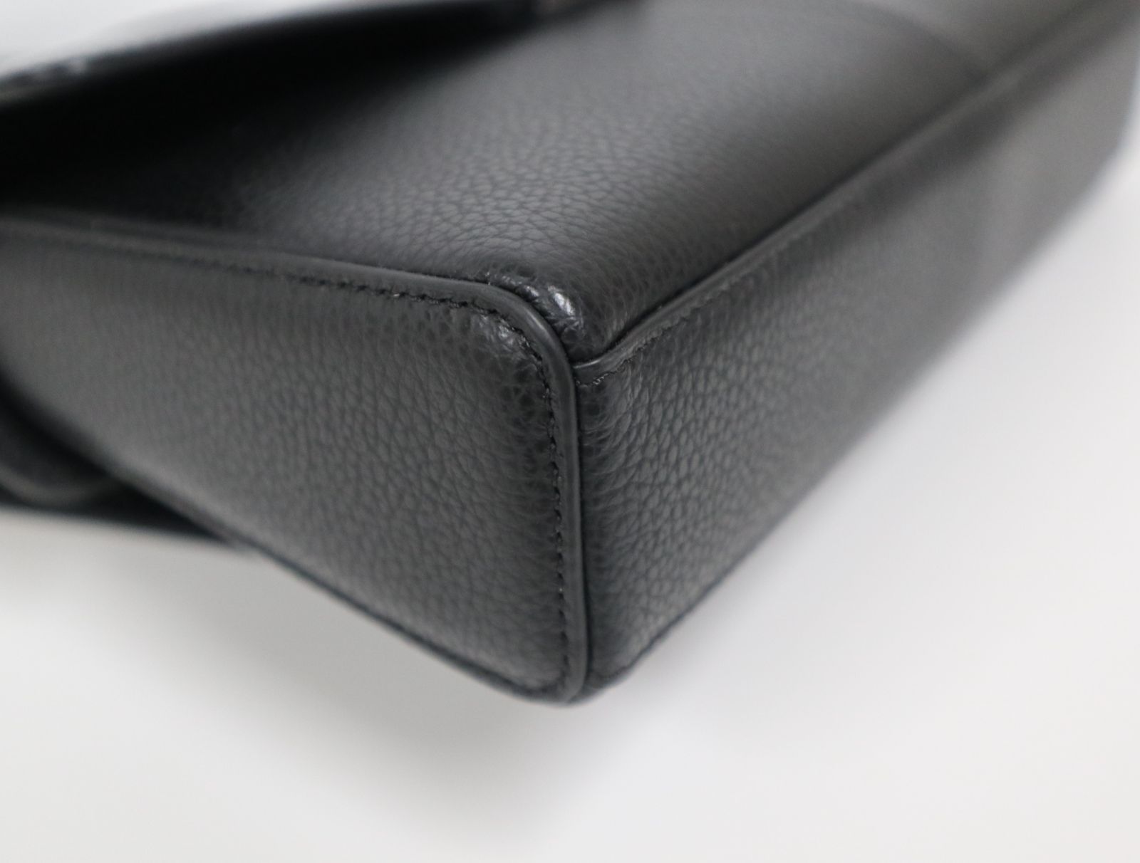 カフネ CAFUNE Stance Wallet Black Texture ブラック 牛革 Cロック