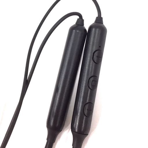 メーカー不明 DD9 Bluetooth イヤホン 通電確認済み ジャンク