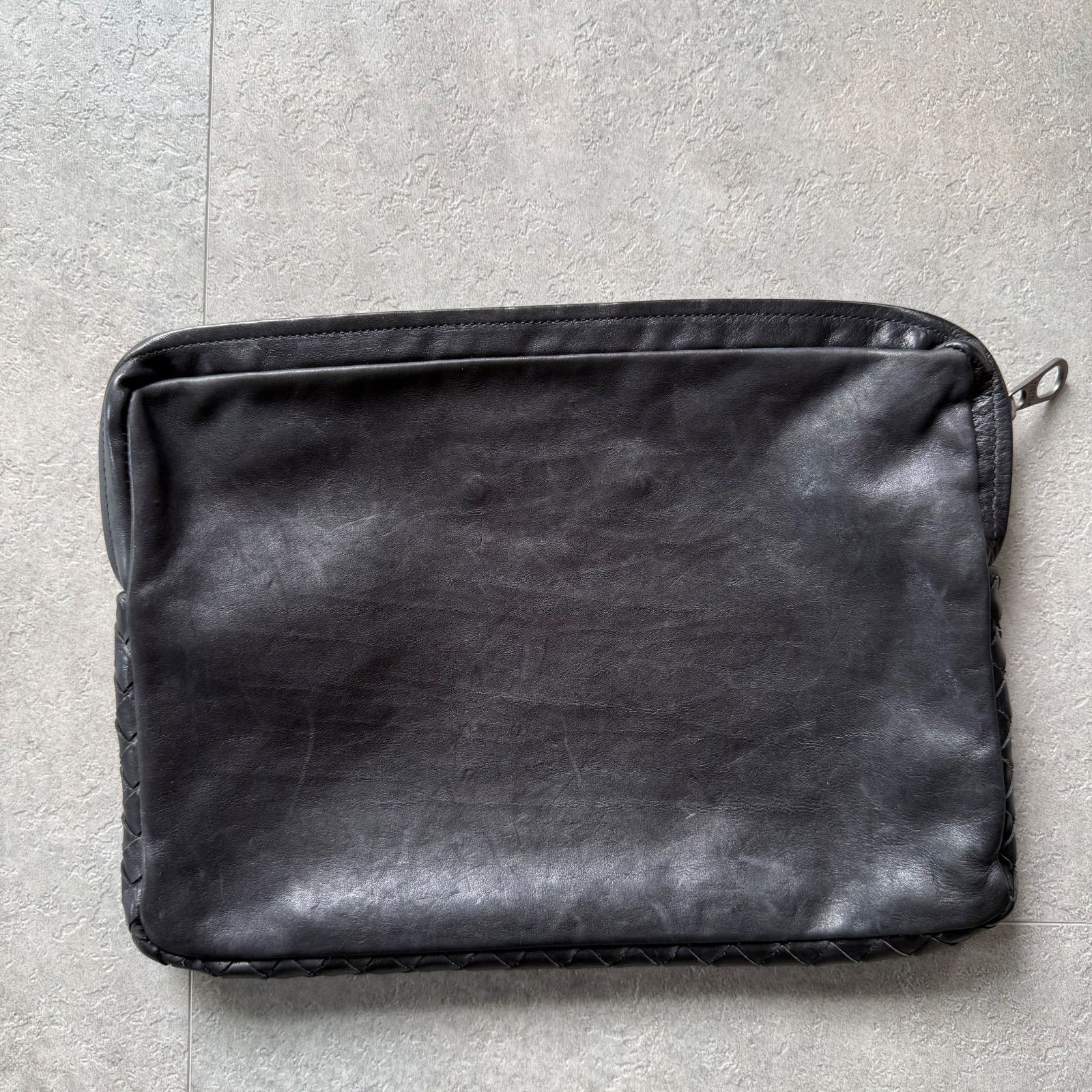 BOTTEGA VENETA ボッテガヴェネタ イントレチャート レザー クラッチ
