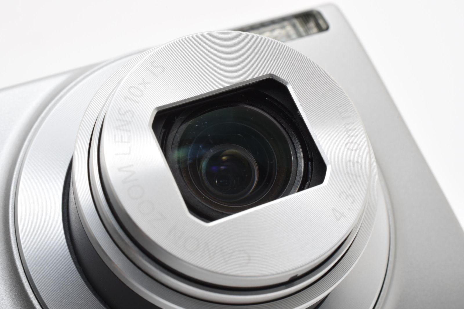 良品】Canon IXY 210 シルバー コンパクトデジタルカメラ 元箱