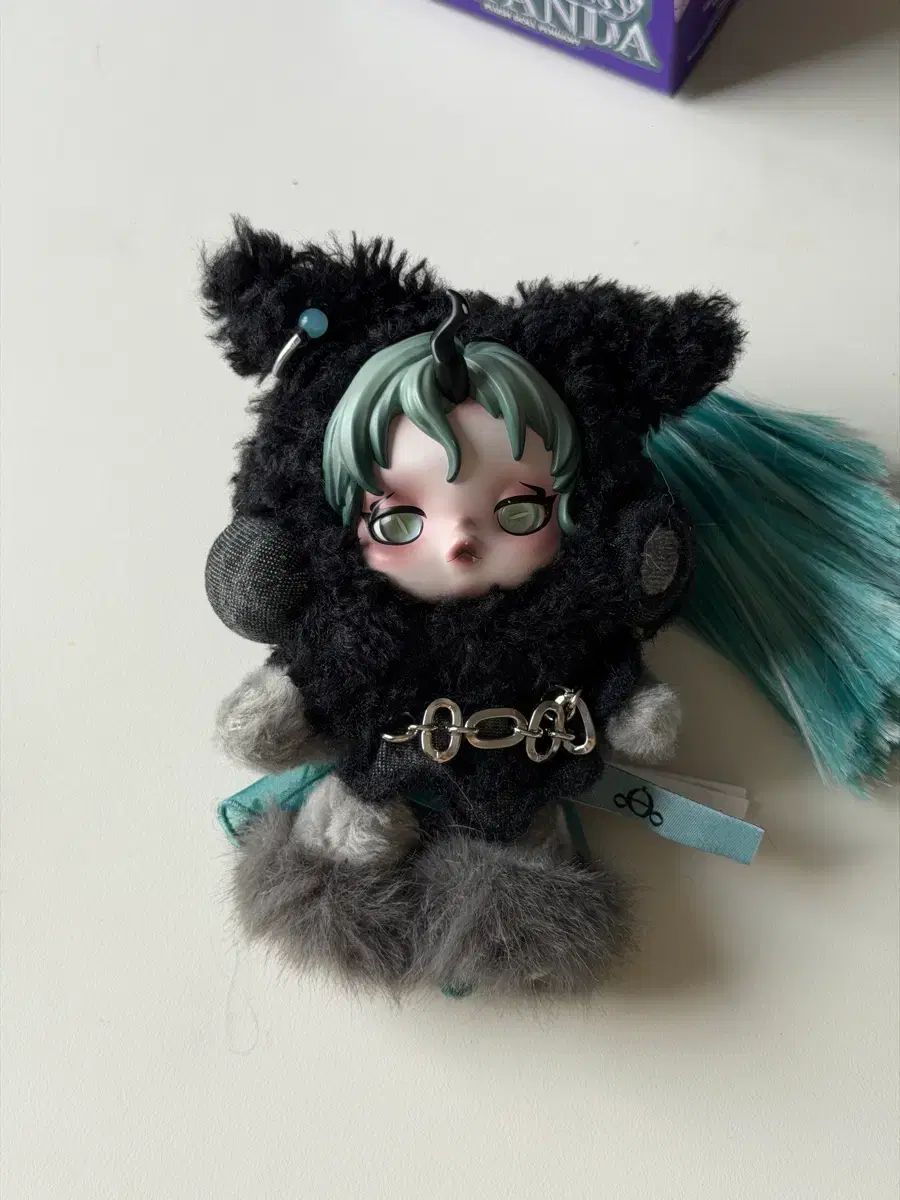 ポップマート正規品 スカルパンダ x マイリトルポニー クイーンクリサリス シークレットハニー