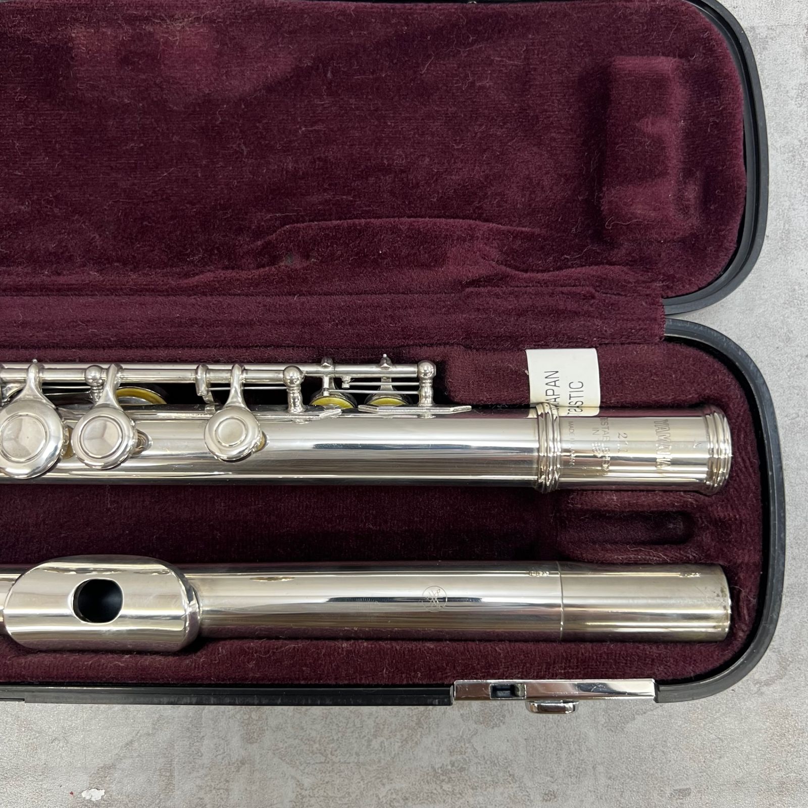 ヤマハ YFL-211S フルート 頭部管銀製 Eメカ 管楽器 YAMAHA ヤマハ フルート YFL-211 後期モデル Eメカニズム搭載 シルバー 木