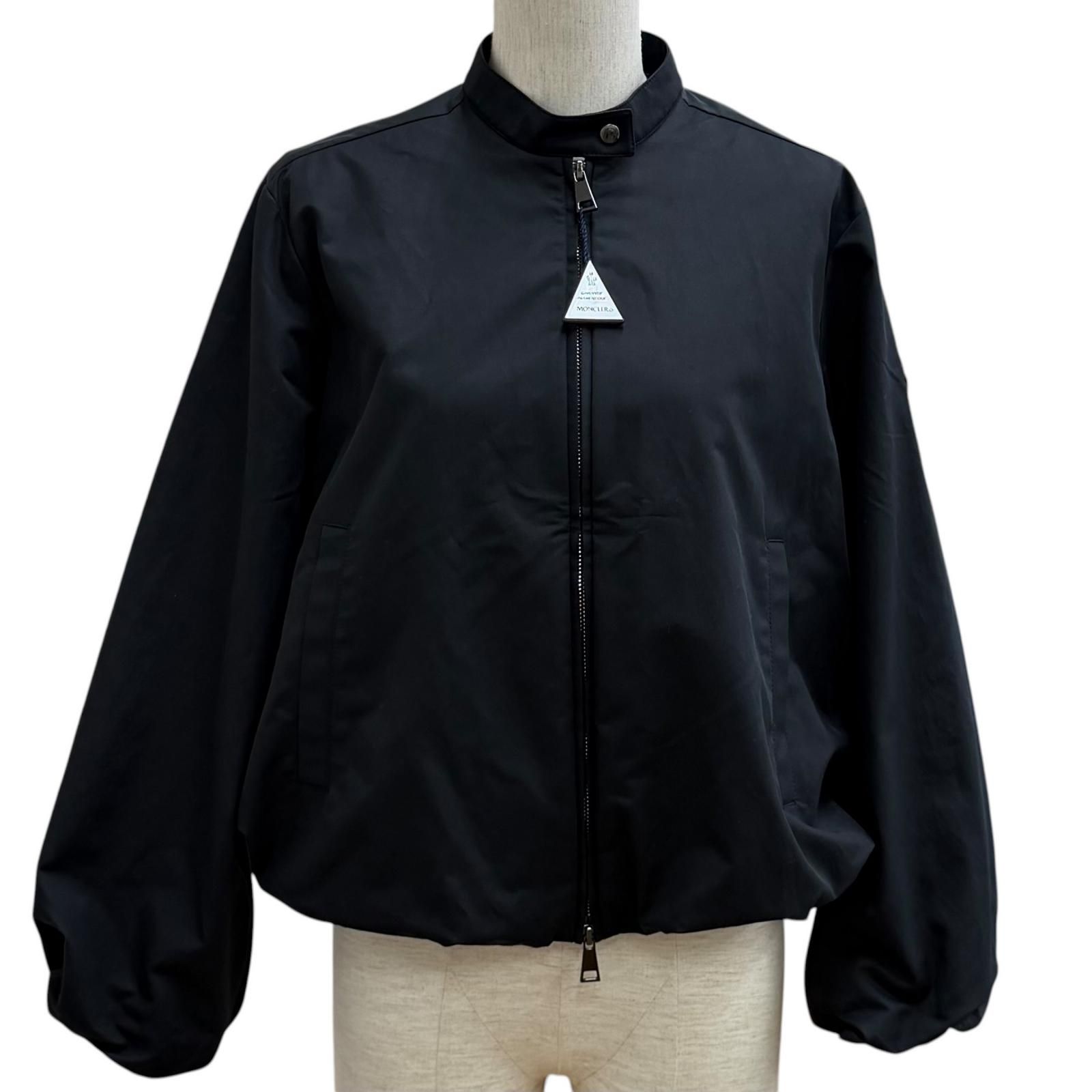 未使用品★MONCLER モンクレール 26SS L10931A00080 GRUISSAN レザーロゴワッペン付 ZIP UP ジャケット ブラック 00 正規品 ハンガー付