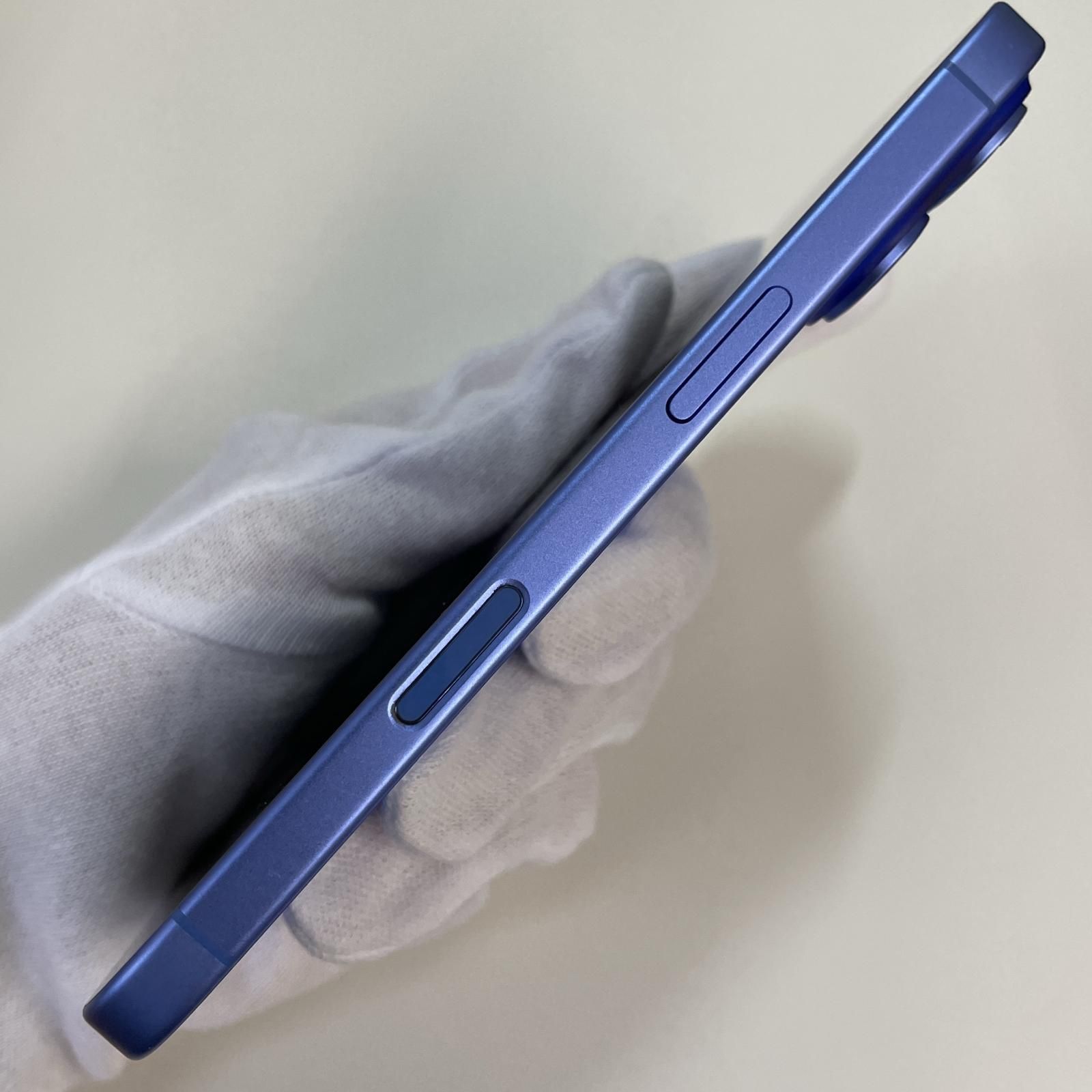au iPhone 16 128GB ウルトラマリン