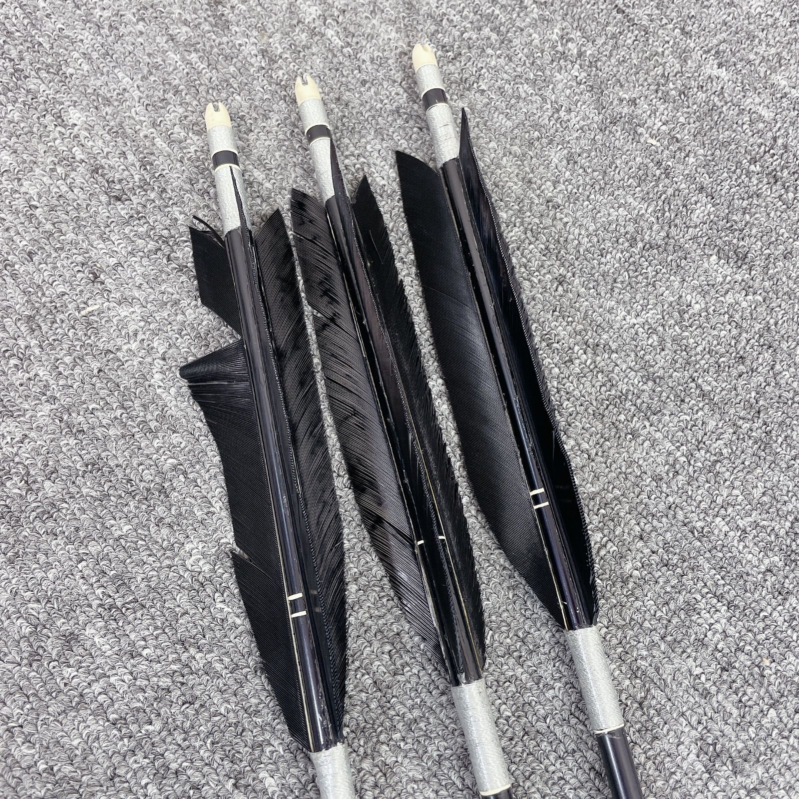 弓道 矢　EASTON XX75 1913　5本 矢筒付き EASTON XX75 1913 弓道 矢 6本 セット 矢筒 石橋屋 - メルカリ