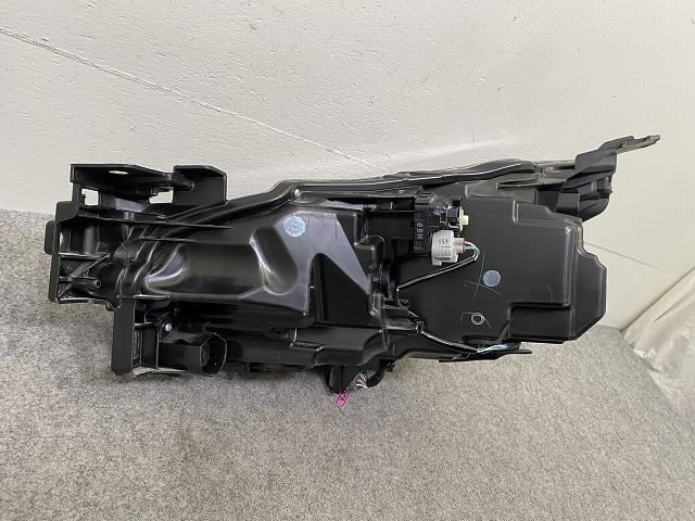 マツダ2/MAZDA 2/ DJLFS/DJLAS/DJ5FS/DJ5AS 純正 右 ヘッドライト