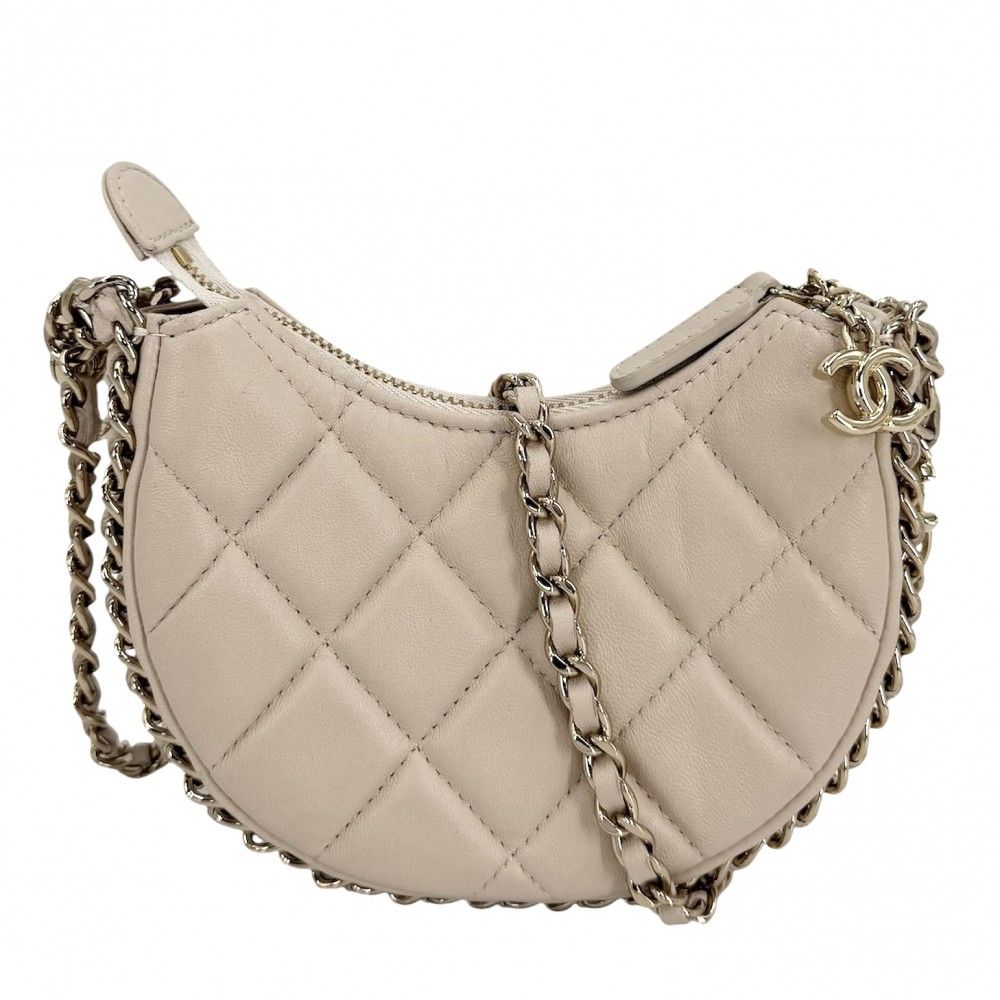 シャネル ショルダーバッグ レディース ミニホーボー ココマーク 斜め掛け マトラッセ ポシェット CHANEL ラムスキン ベージュ ゴールド金具【中古品】