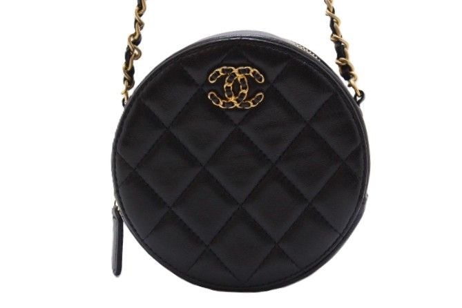 CHANEL シャネル CHANEL19 マトラッセ ラウンドチェーンショルダーバッグ ショルダーバッグ レザー ブラック/ゴールド金具 レディース【中古】460
