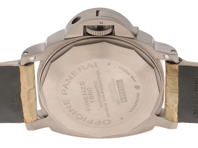 PANERAI パネライ ルミノール サブマーシブル PAM00025 腕時計