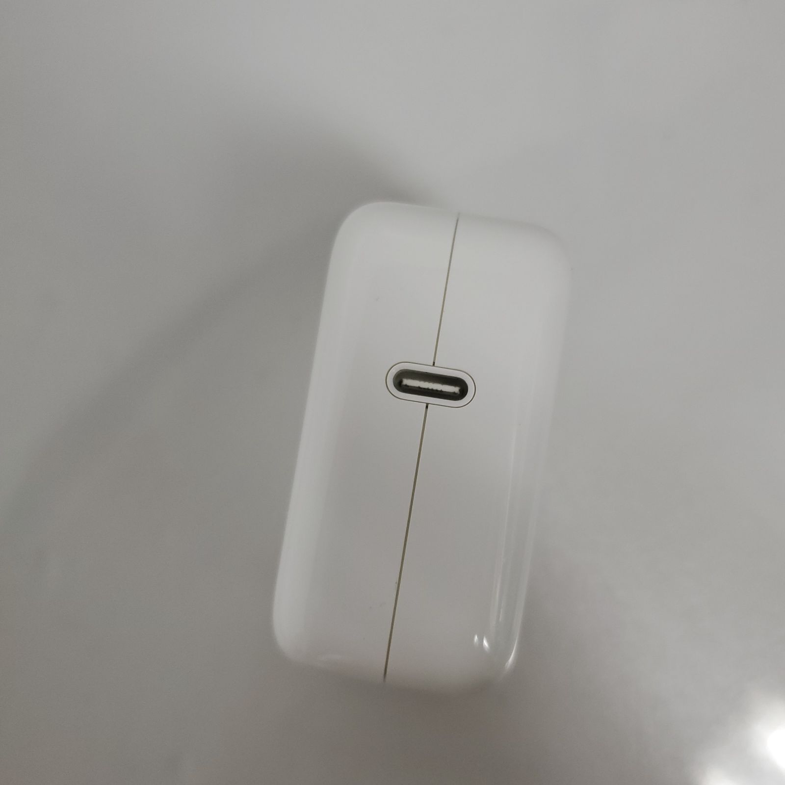 中古美品！大容量！Apple MacBook Air (M1,2020) A2337・Apple M1 