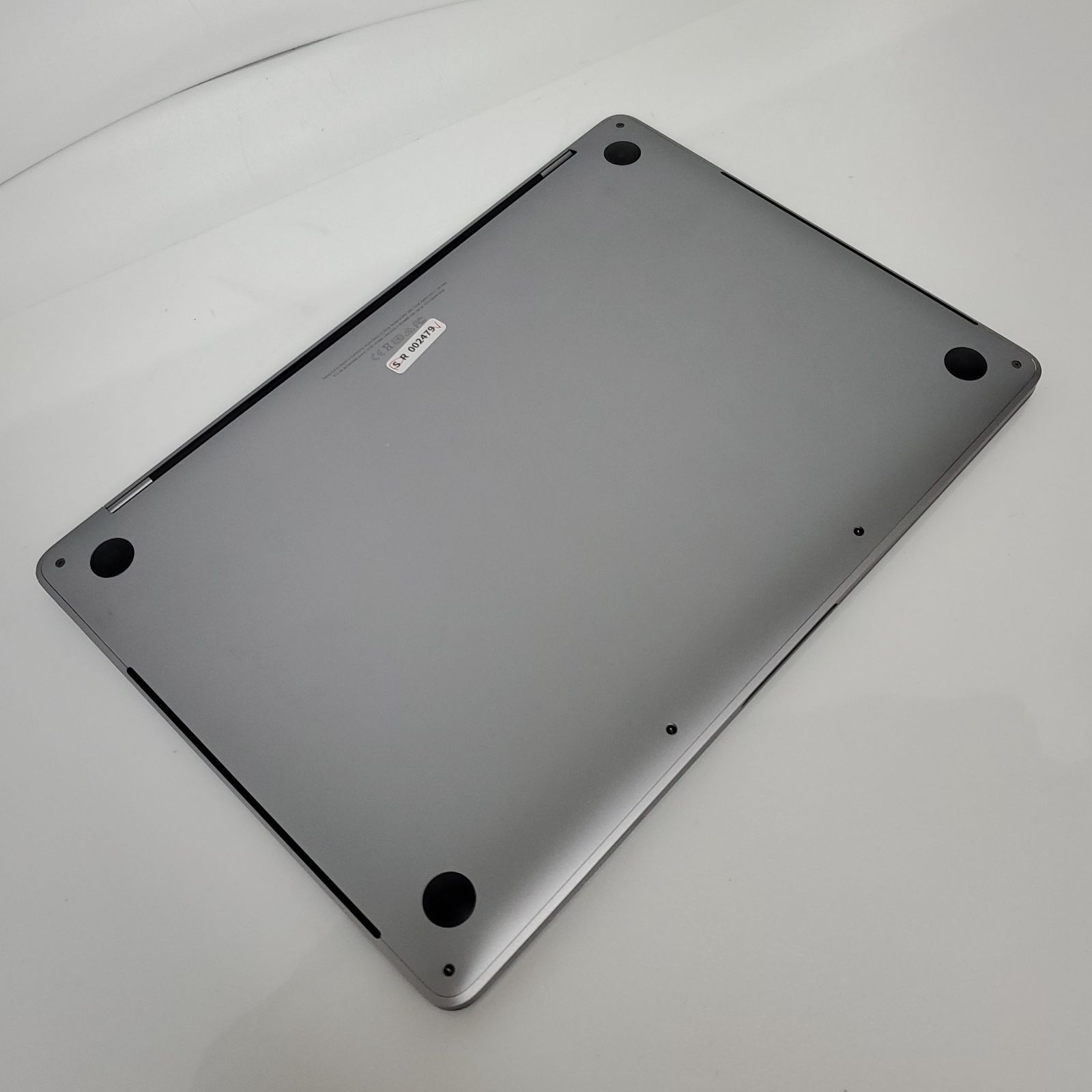 中古美品！Apple MacBook Pro (13-inch, 2018, 4 TBT3) A1989・Intel 