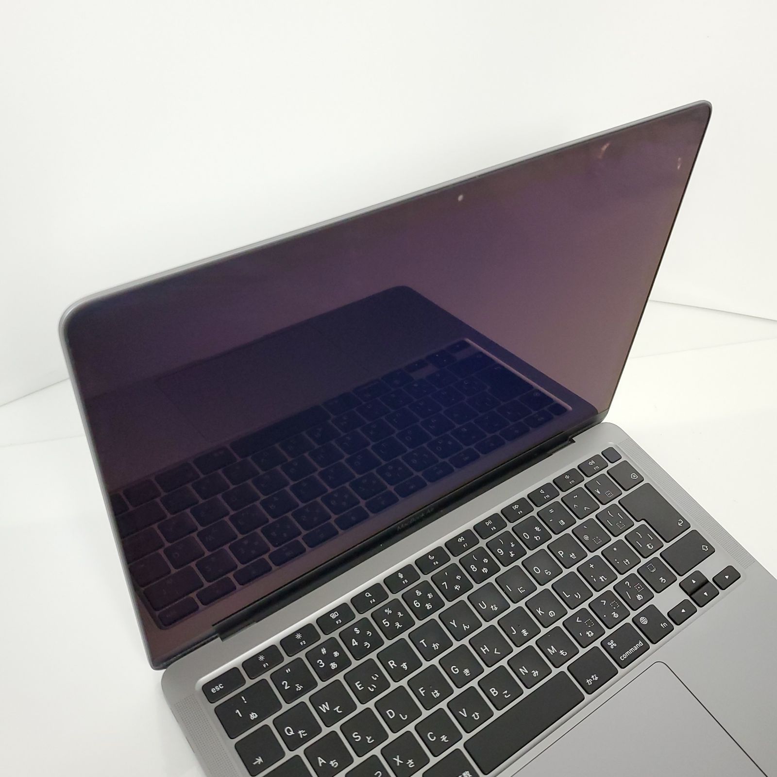 中古美品！Apple MacBook Air (M1,2020) A2337・Apple M1・メモリ8GB