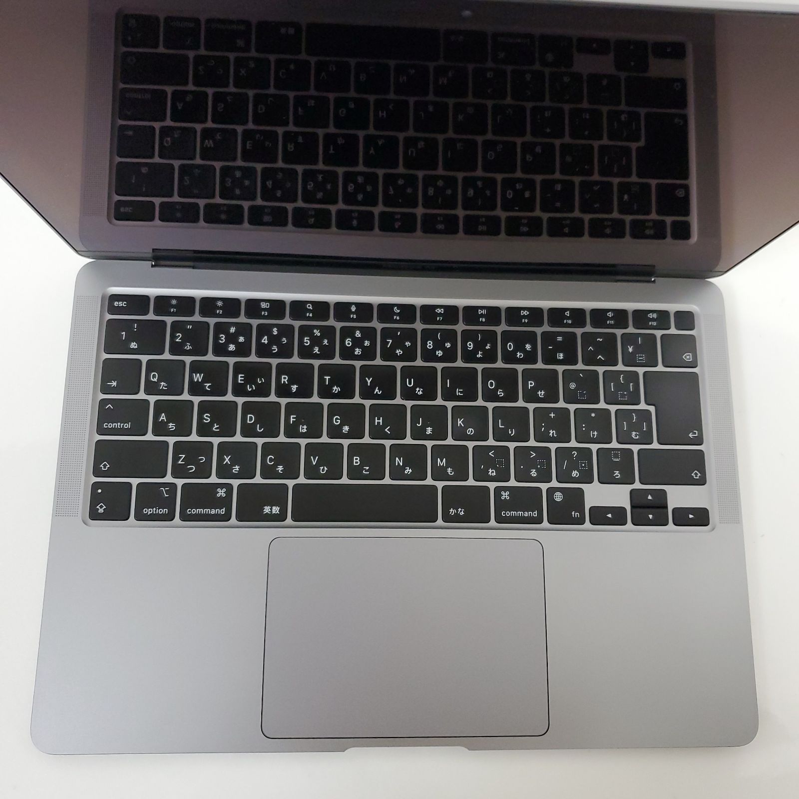 中古美品！Apple MacBook Air (M1,2020) A2337・Apple M1・メモリ16GB