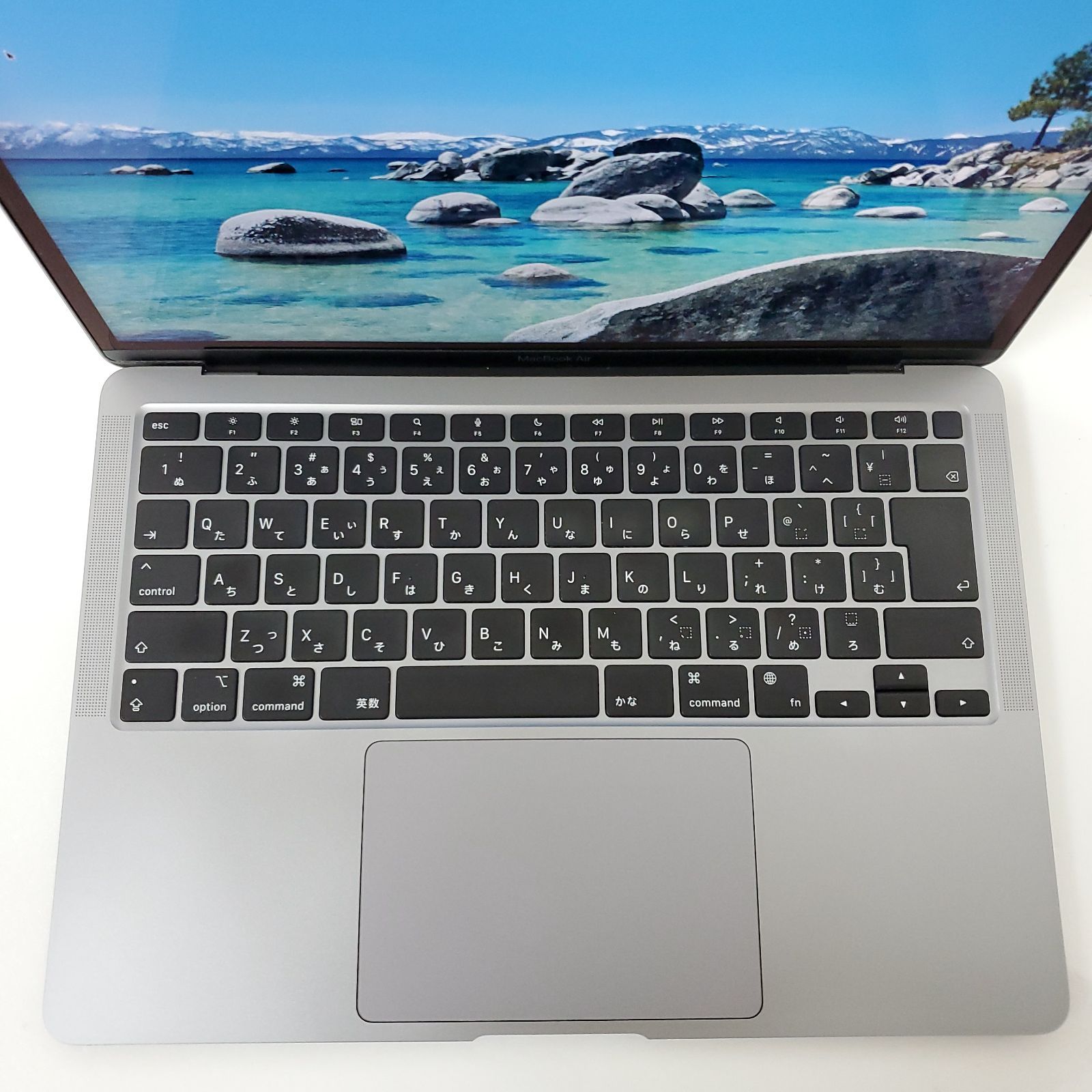 中古美品！Apple MacBook Air (M1,2020) A2337・Apple M1・メモリ8GB