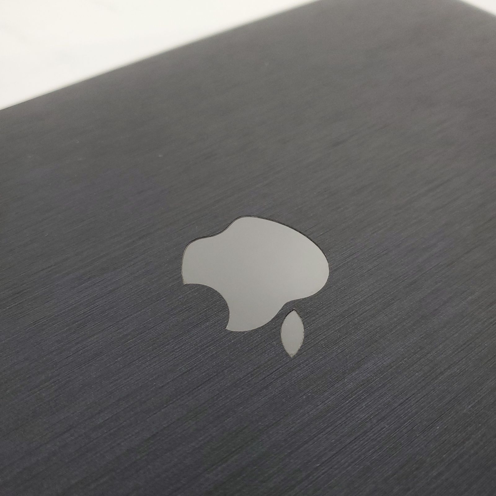 中古美品！Apple MacBook Pro (13-inch, 2018, 4 TBT3) A1989・Intel 