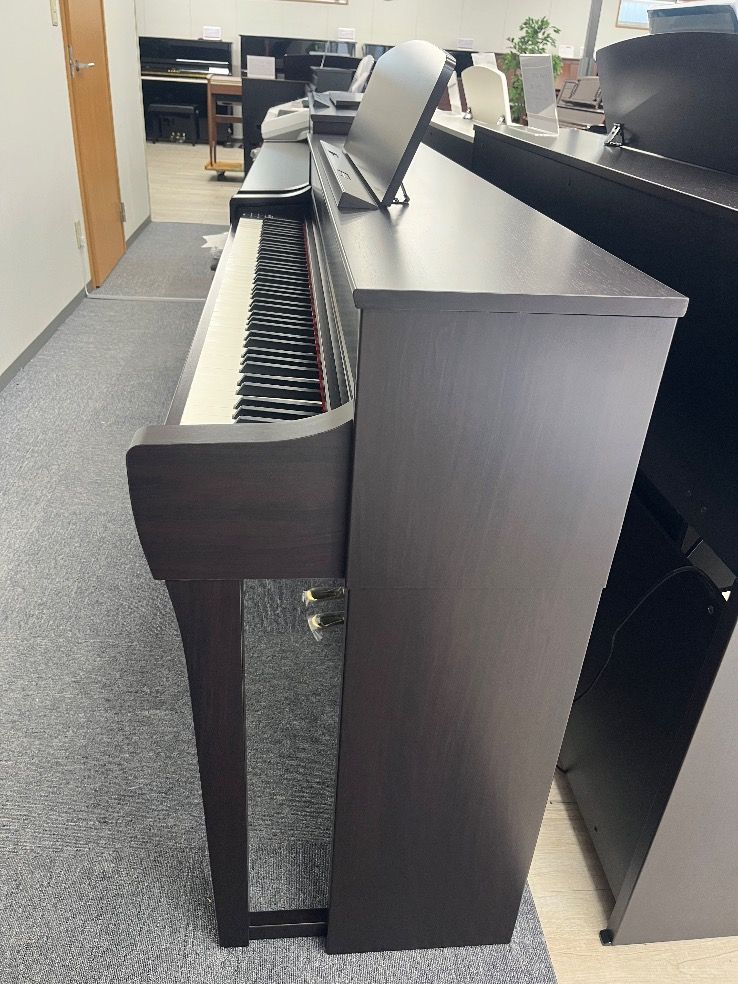 ★88909【電子ピアノ】YAMAHA　CLP745R　23年製 ☆88909【電子ピアノ】YAMAHA CLP745R 23年製 - メルカリ