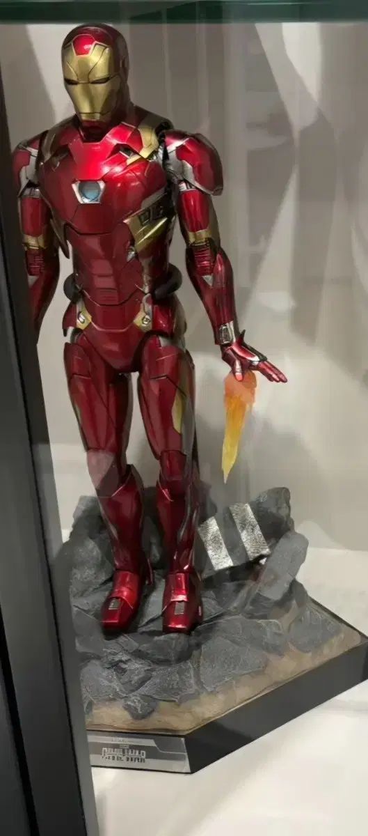 ホットトイズ 1/6アイアンマン・マーク46 Iron Man Mark 46 Mark XLVI