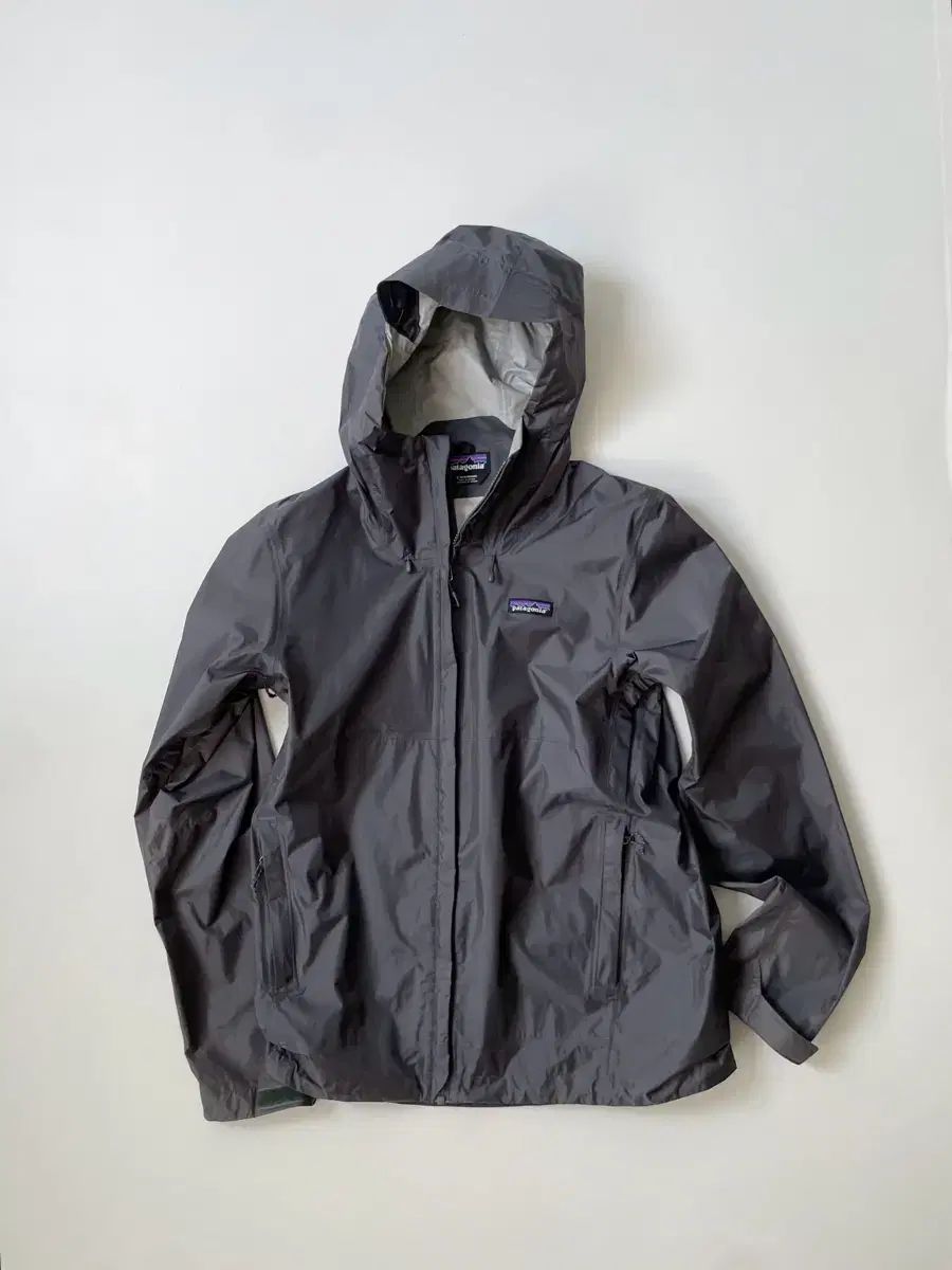 パタゴニア アウトドア ジャケット 8,938円