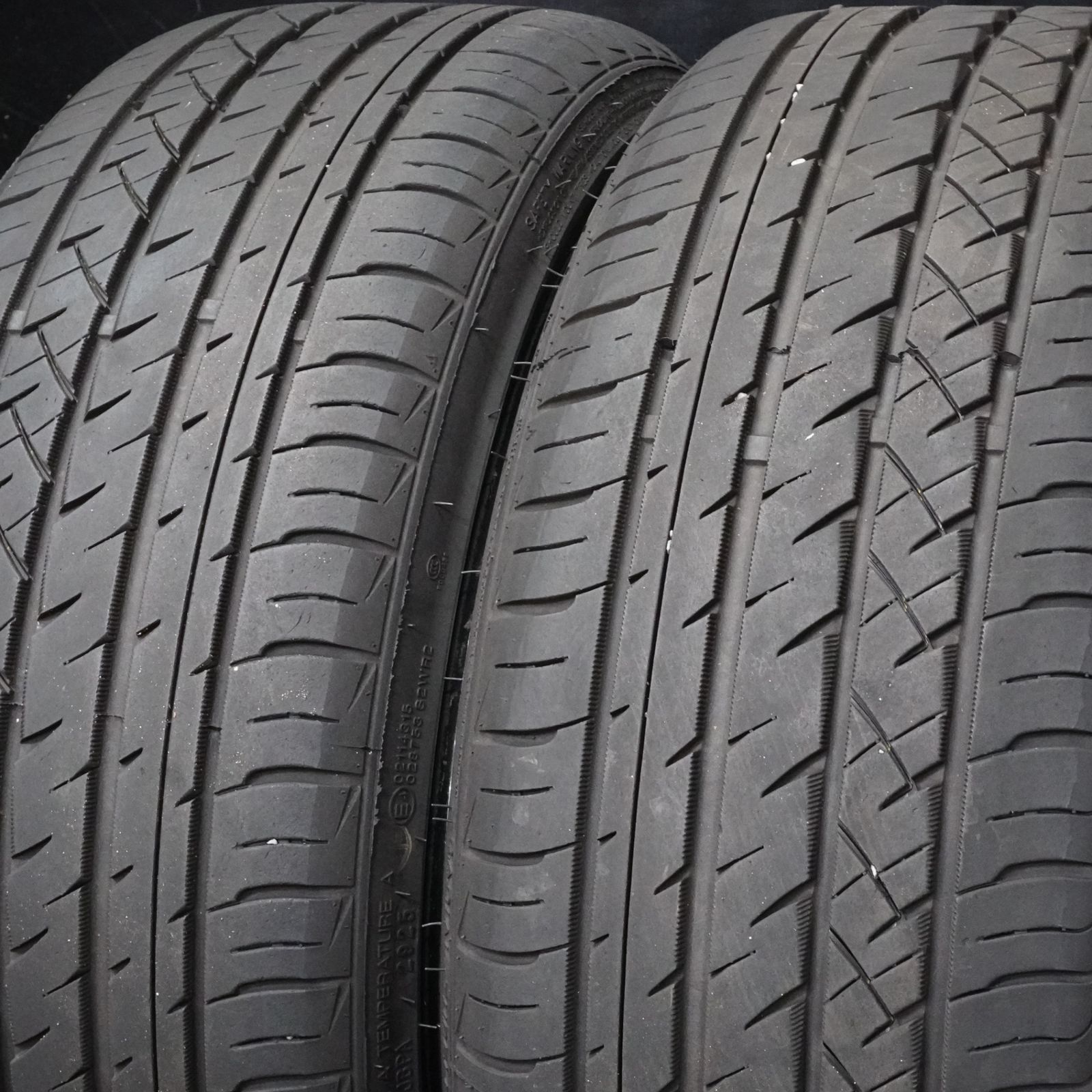 WORK GNOSIS グノーシス CV201 19インチ 8.5J +38 5H PCD114.3 タイヤ