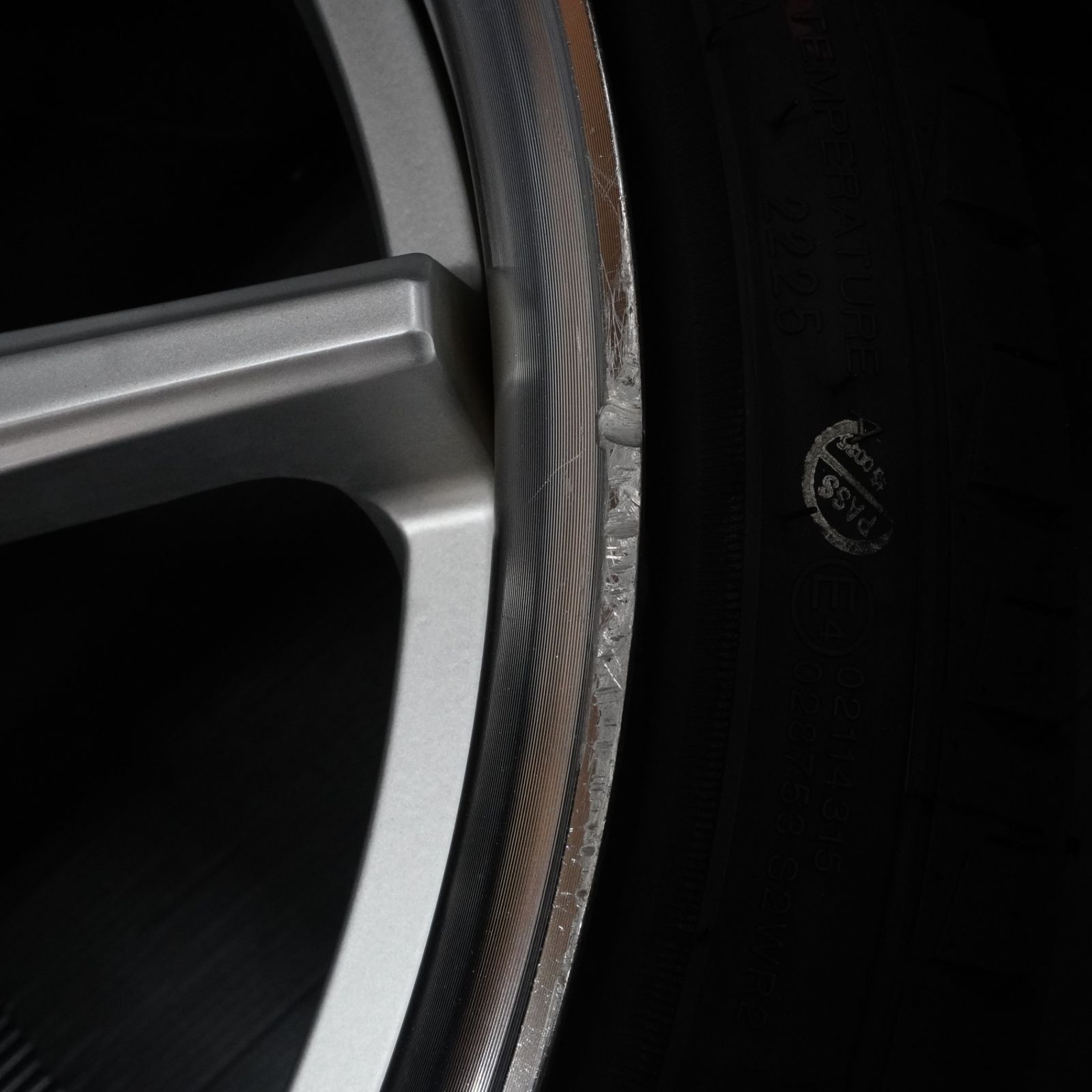 WORK GNOSIS グノーシス CV201 19インチ 8.5J +38 5H PCD114.3 タイヤ