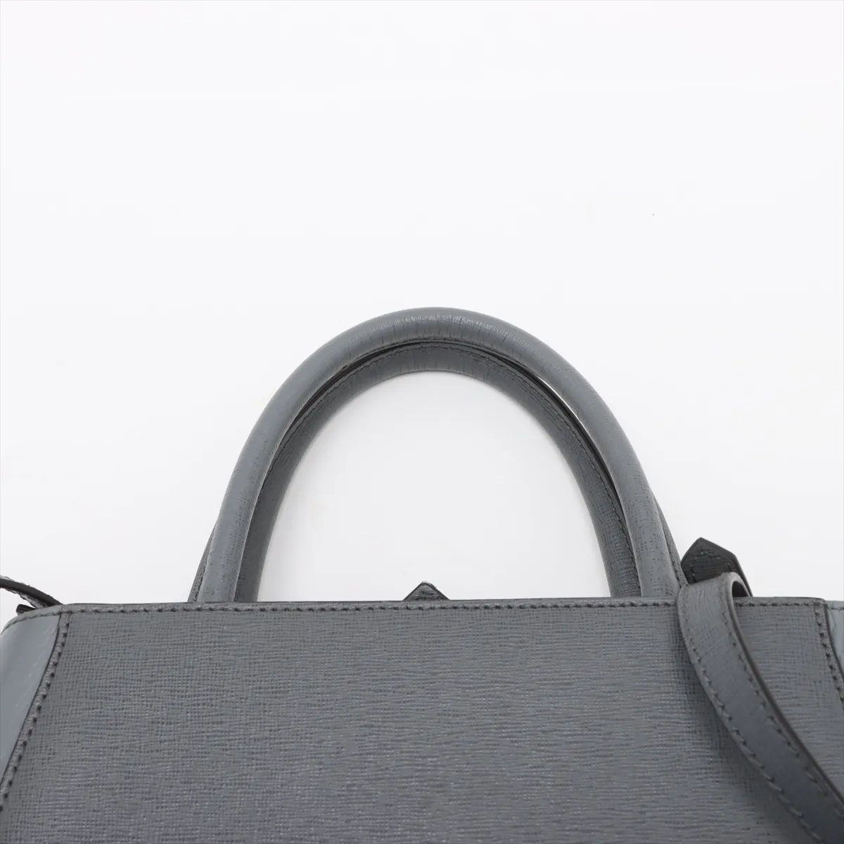 美品 フェンディ プチ トゥージュール 8BH253 レザー 2WAY