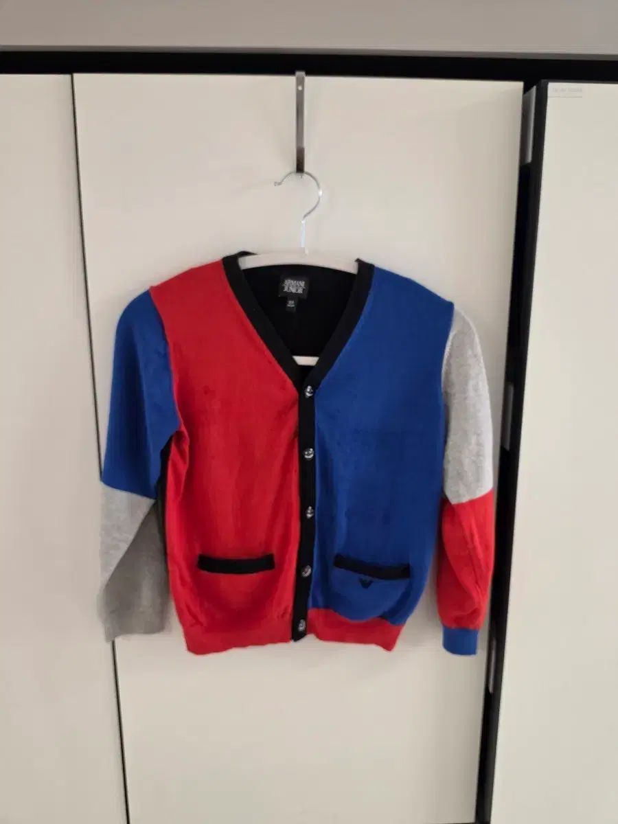 アルマーニ ジュニア カラーブロック カーディガン 142cm