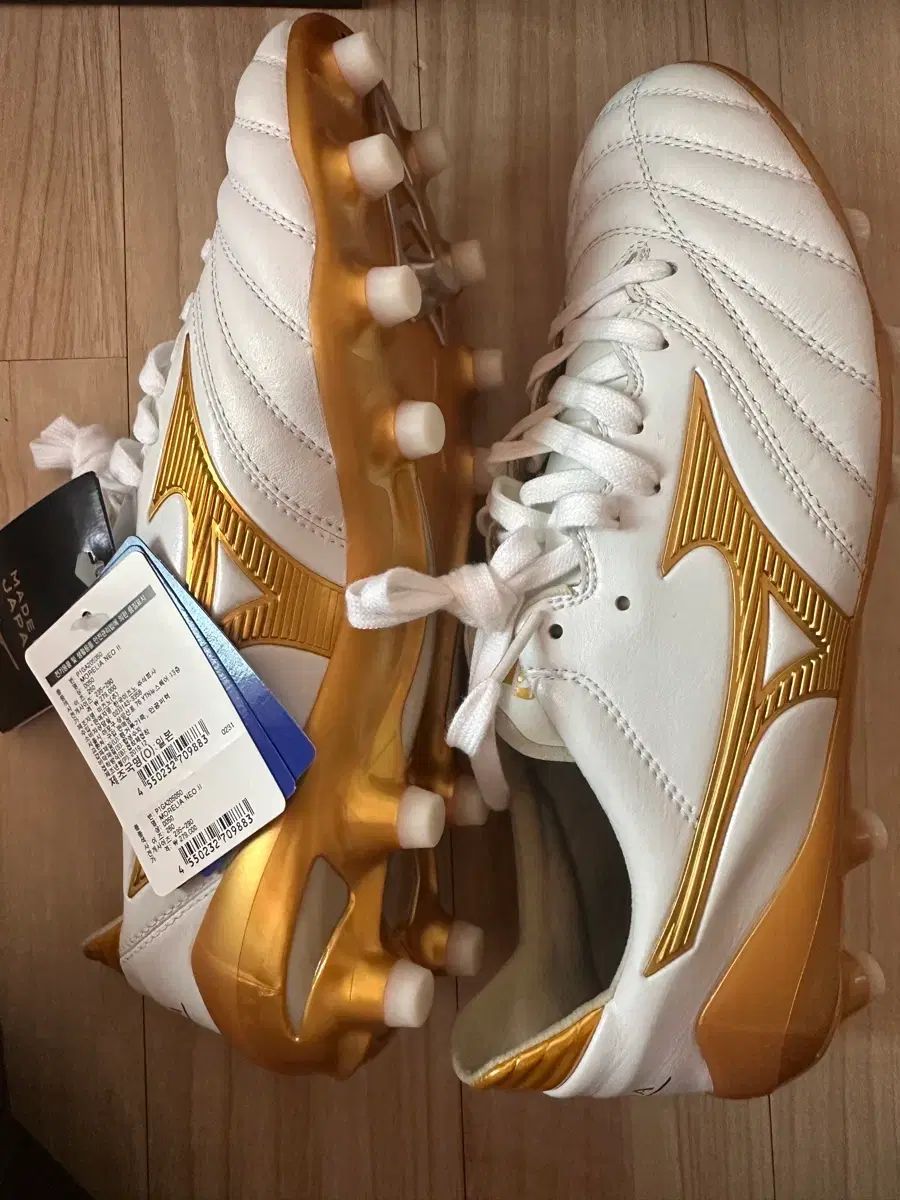 ミズノ モレリア サッカーシューズ 白 GOLD Made in Japan260 ミズノ