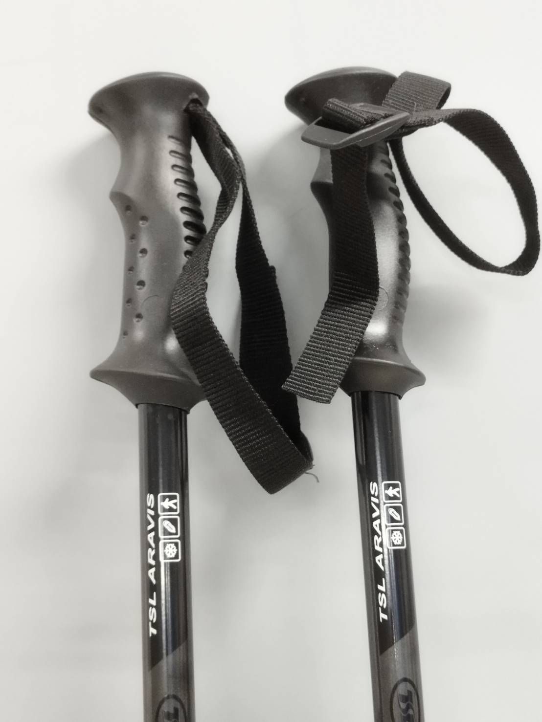 良品】TSL ARAVIS トレッキングポール/135cm - メルカリ
