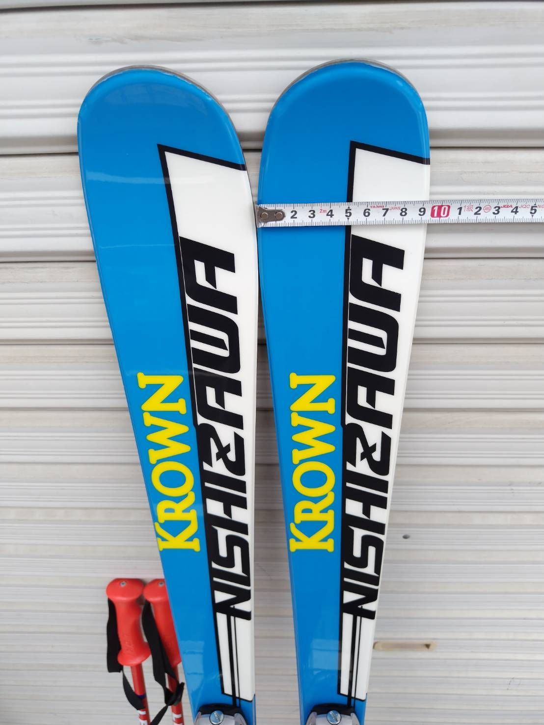 美品✨nishizawa EASY FLOW ROCKER スキー板 120cm NISHIZAWA KROWN EASY FLOW 128cm/スキー板/おまけポール付き！ - メルカリ