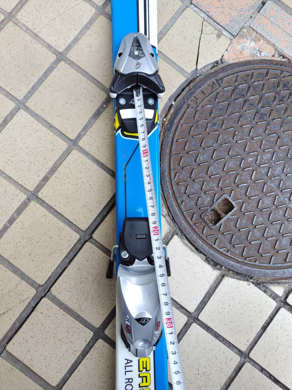 NISHIZAWA KROWN EASY FLOW 128cm/スキー板/おまけポール付き！ - メルカリ