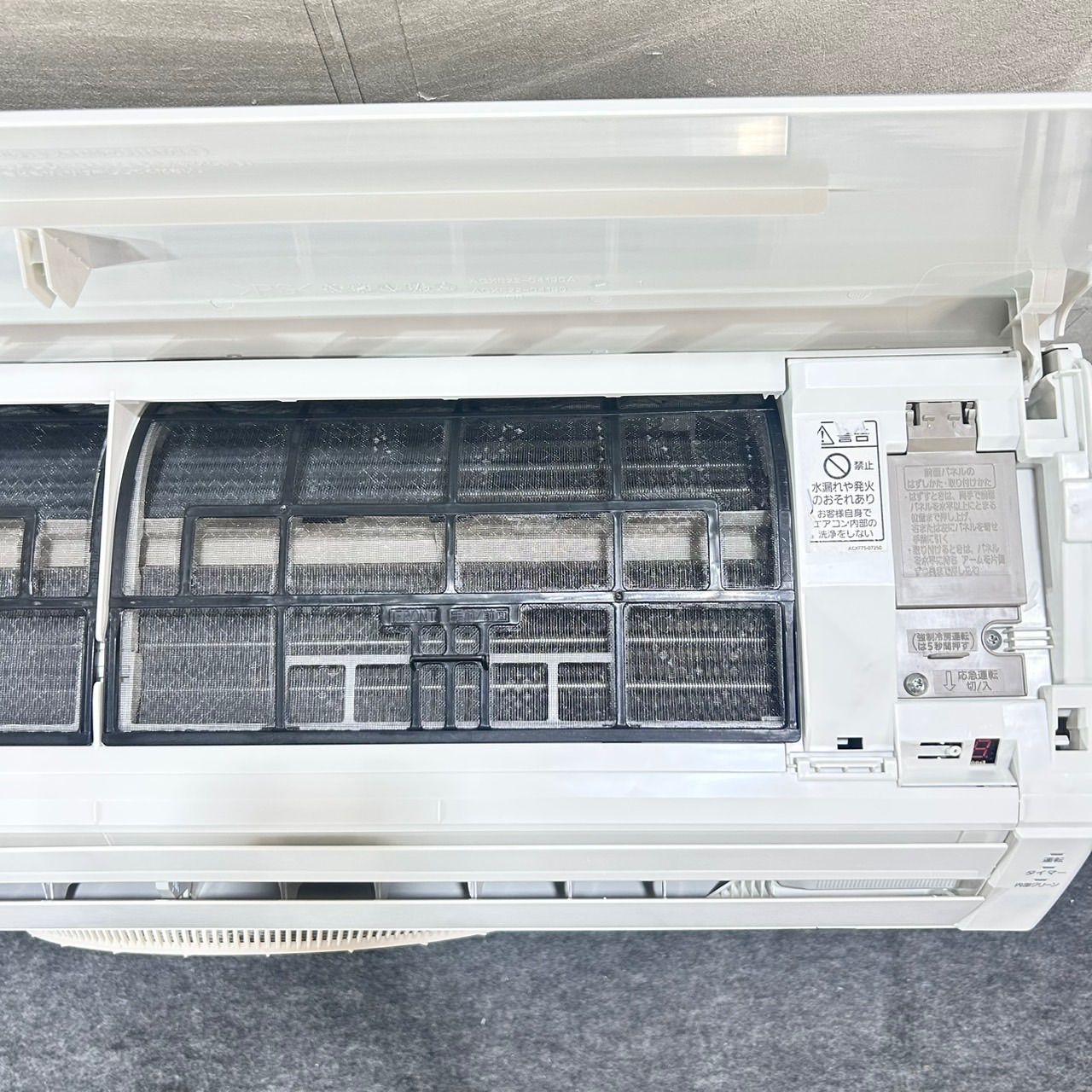 Panasonic ルームエアコン CS-223DFL エオリア 6畳用 2023年 高年式 