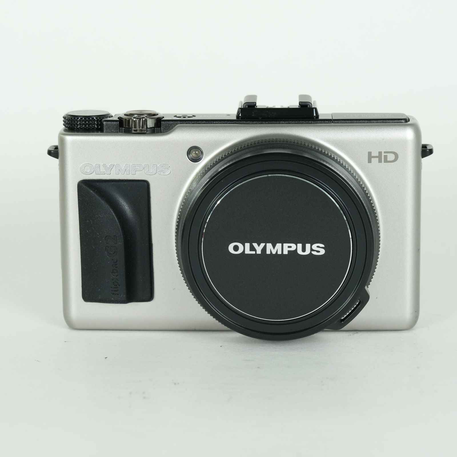 Olympus コンパクトデジタルカメラ シルバージャンク品 良品] OLYMPUS XZ-1 チタニウムシルバー プレミアムキット