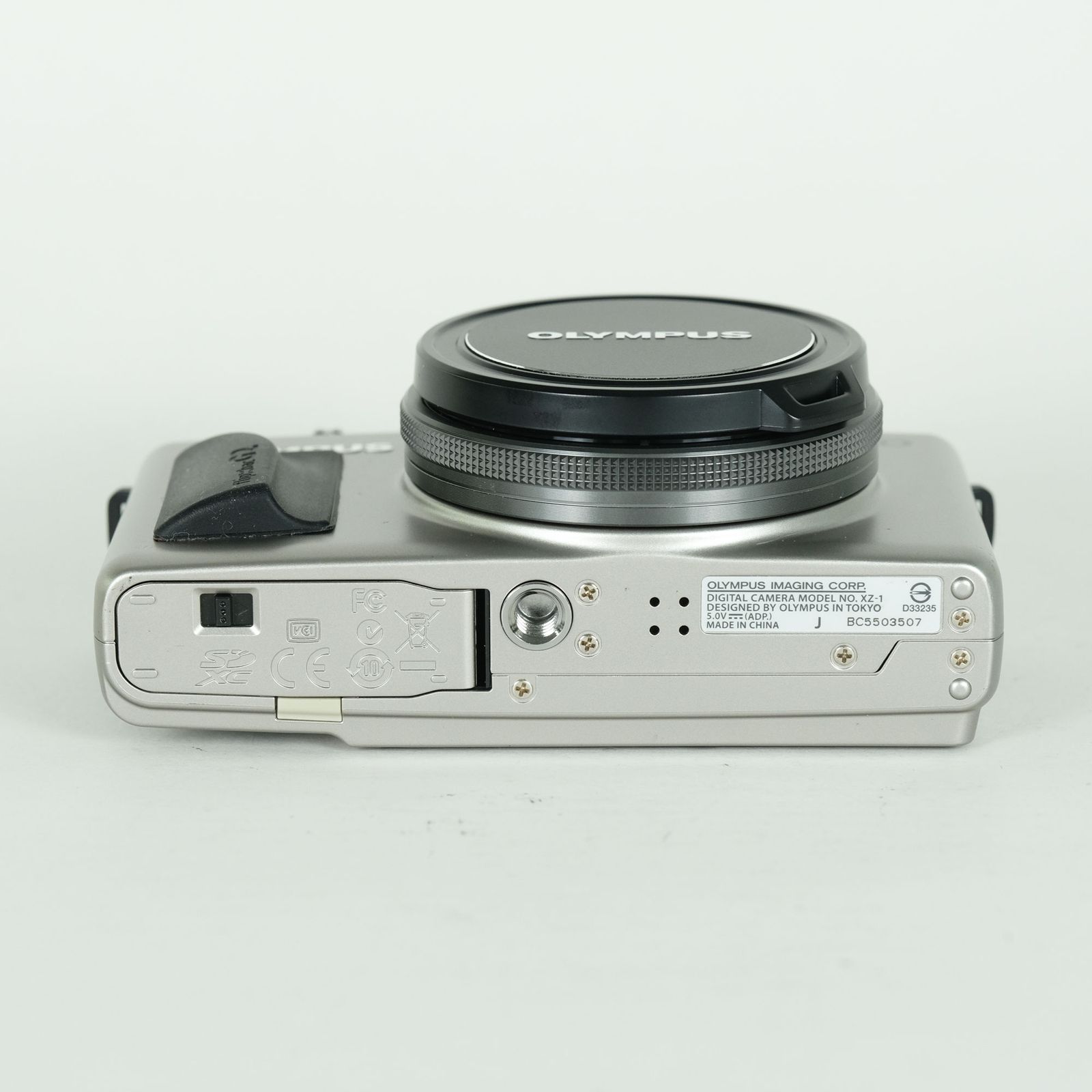 良品] OLYMPUS XZ-1 チタニウムシルバー プレミアムキット