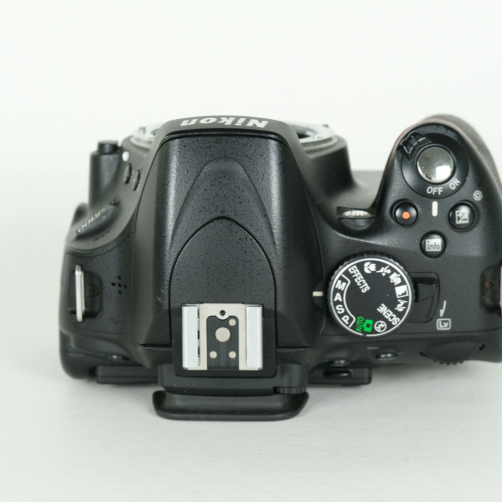 良品 | シャッター数17,496回] Nikon D5100 ボディ | ニコンFマウント
