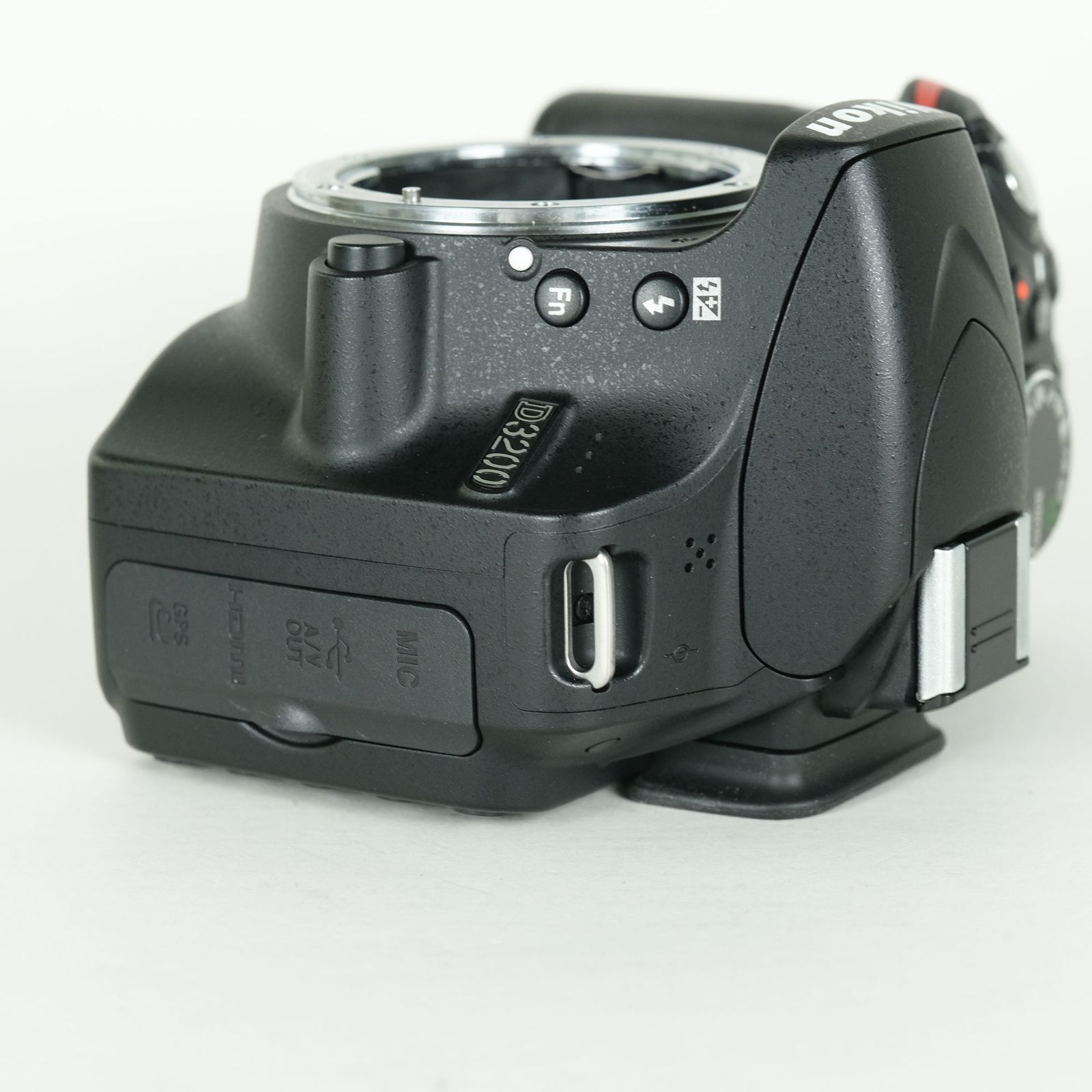 美品 | シャッター数6,228回] Nikon D3200ボディ ブラック | ニコンF