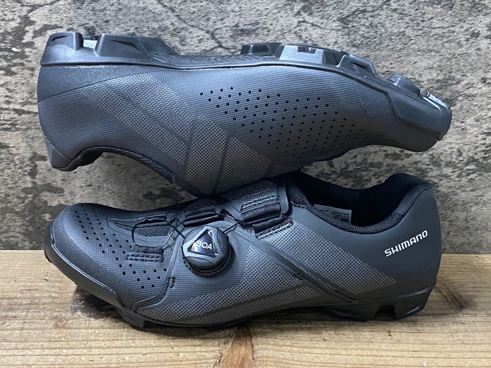 KI036 シマノ SHIMANO XC3 SH-XC300 ビンディングシューズ SPD 黒 EU39