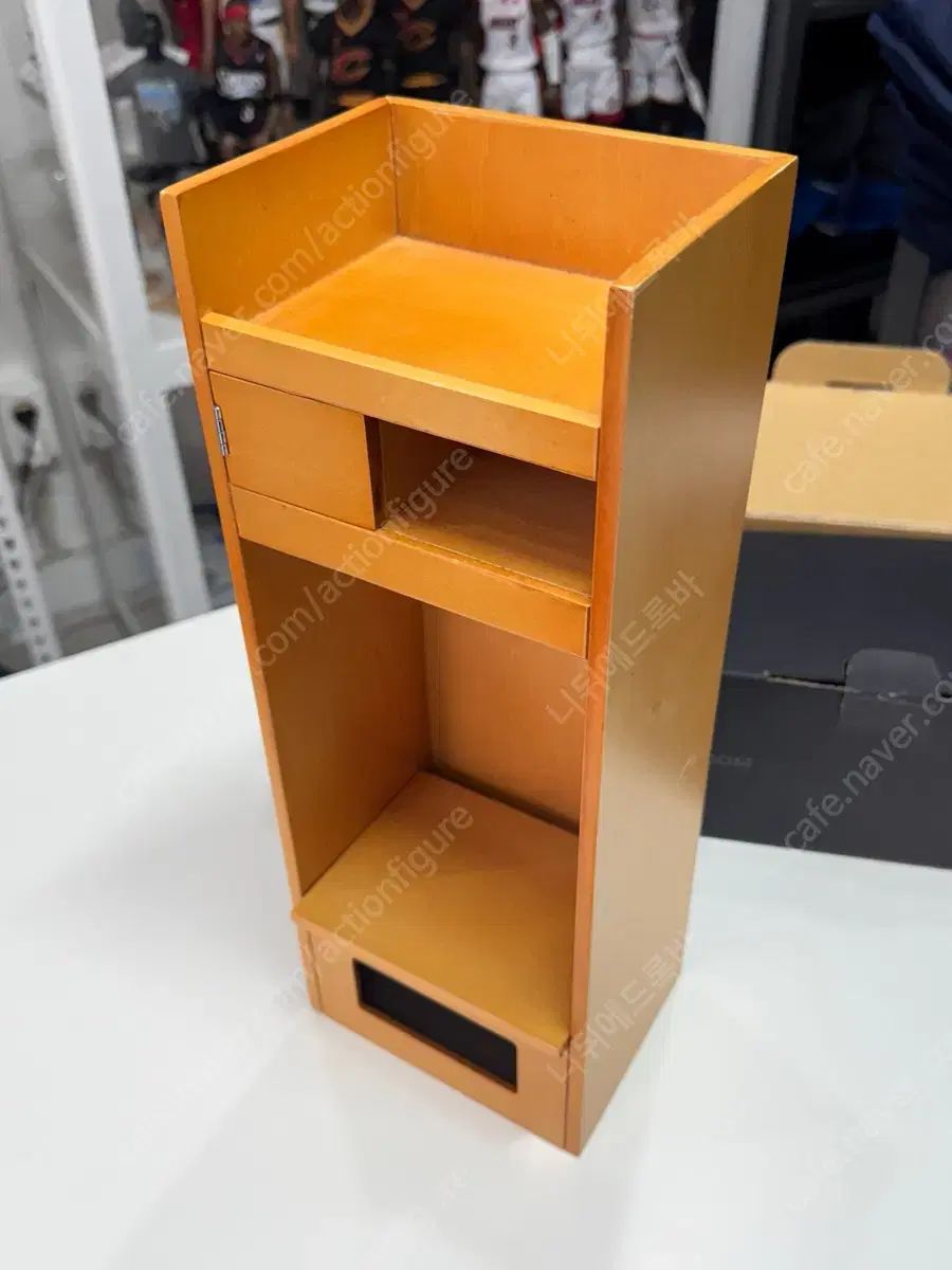 エンターベイ 1:6 NBA フィギュア ロッカールーム 10,275円