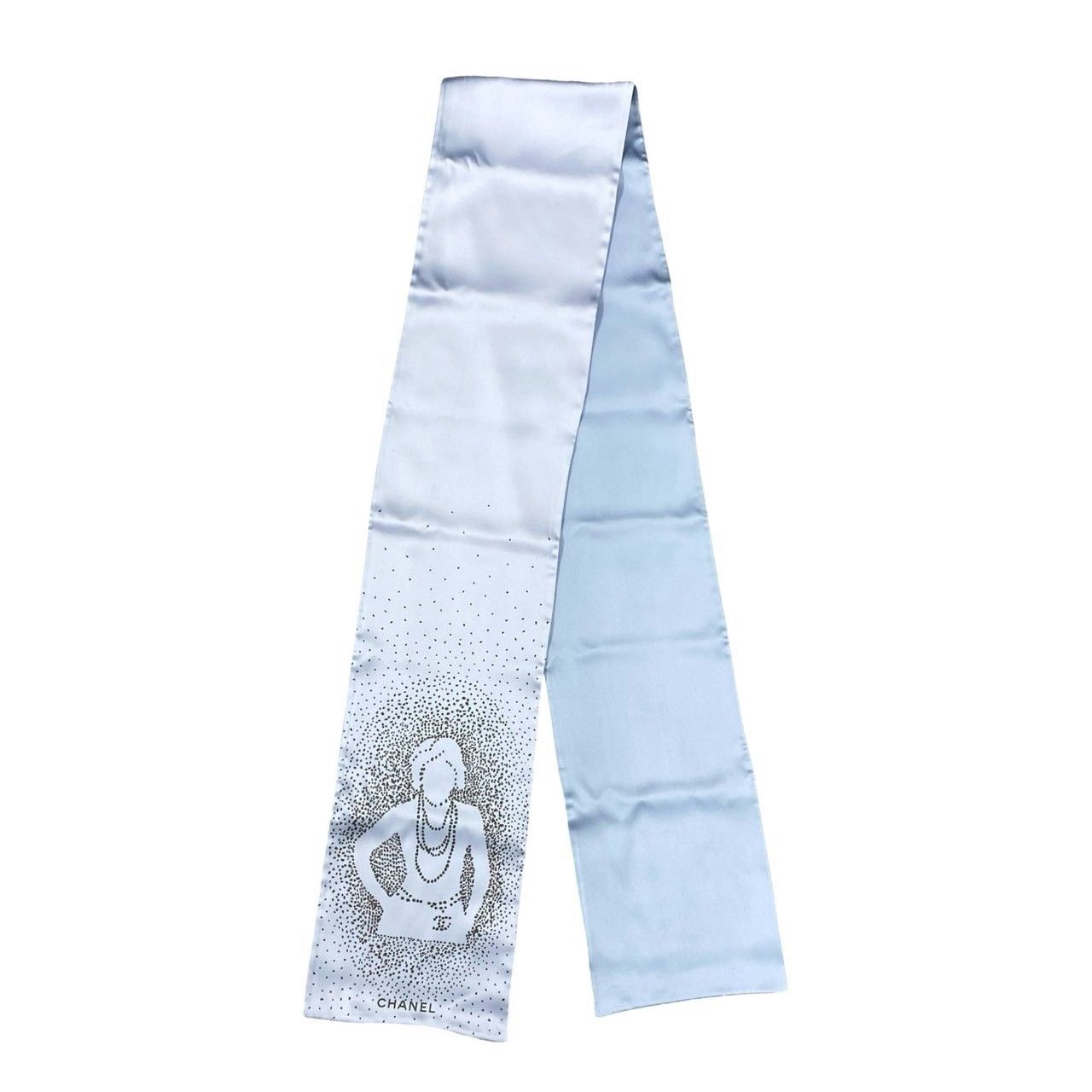 極 美品 希少品 箱付き CHANEL シャネル ロゴ シルク スカーフ 柄