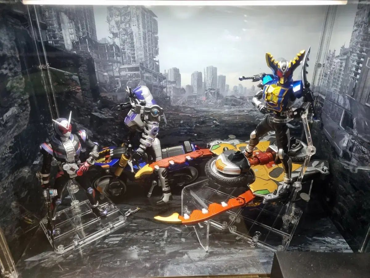 S.H.Figuarts 仮面ライダーGataka ハイパーフォーム 真骨彫製法