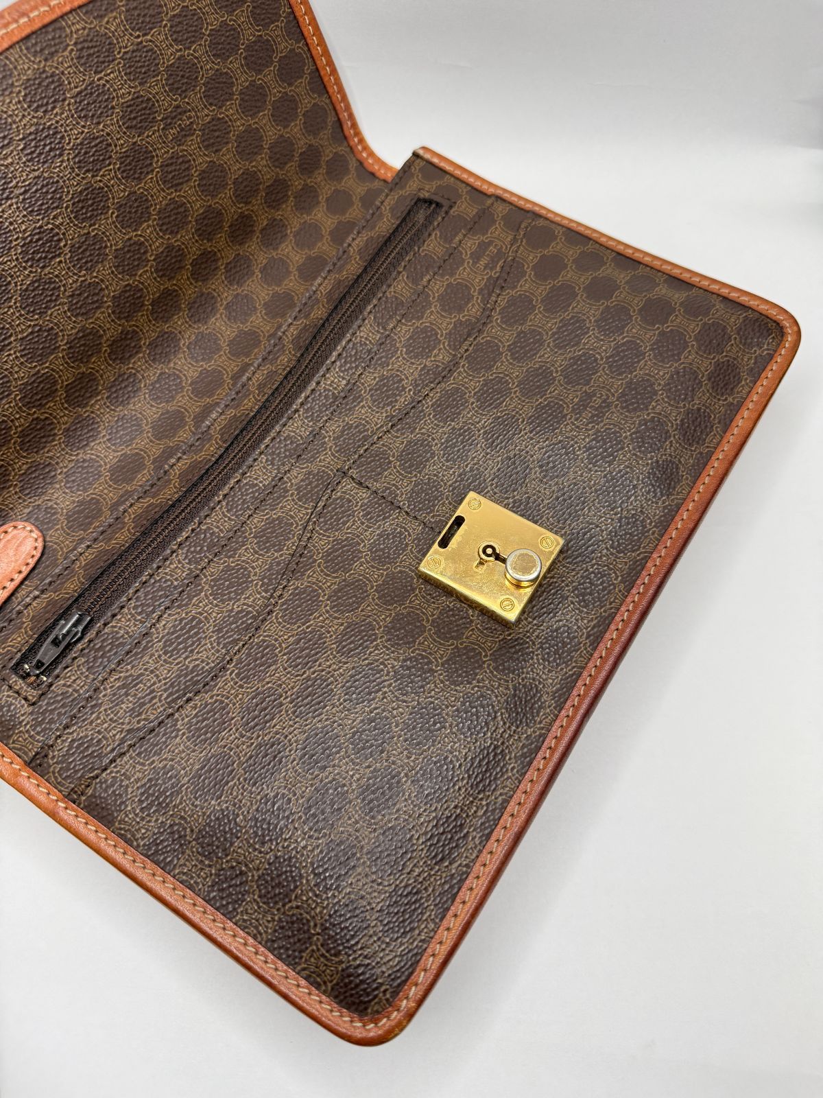 早い者勝ち！CELINE セリーヌ マカダム クラッチバッグ セカンドバッグ