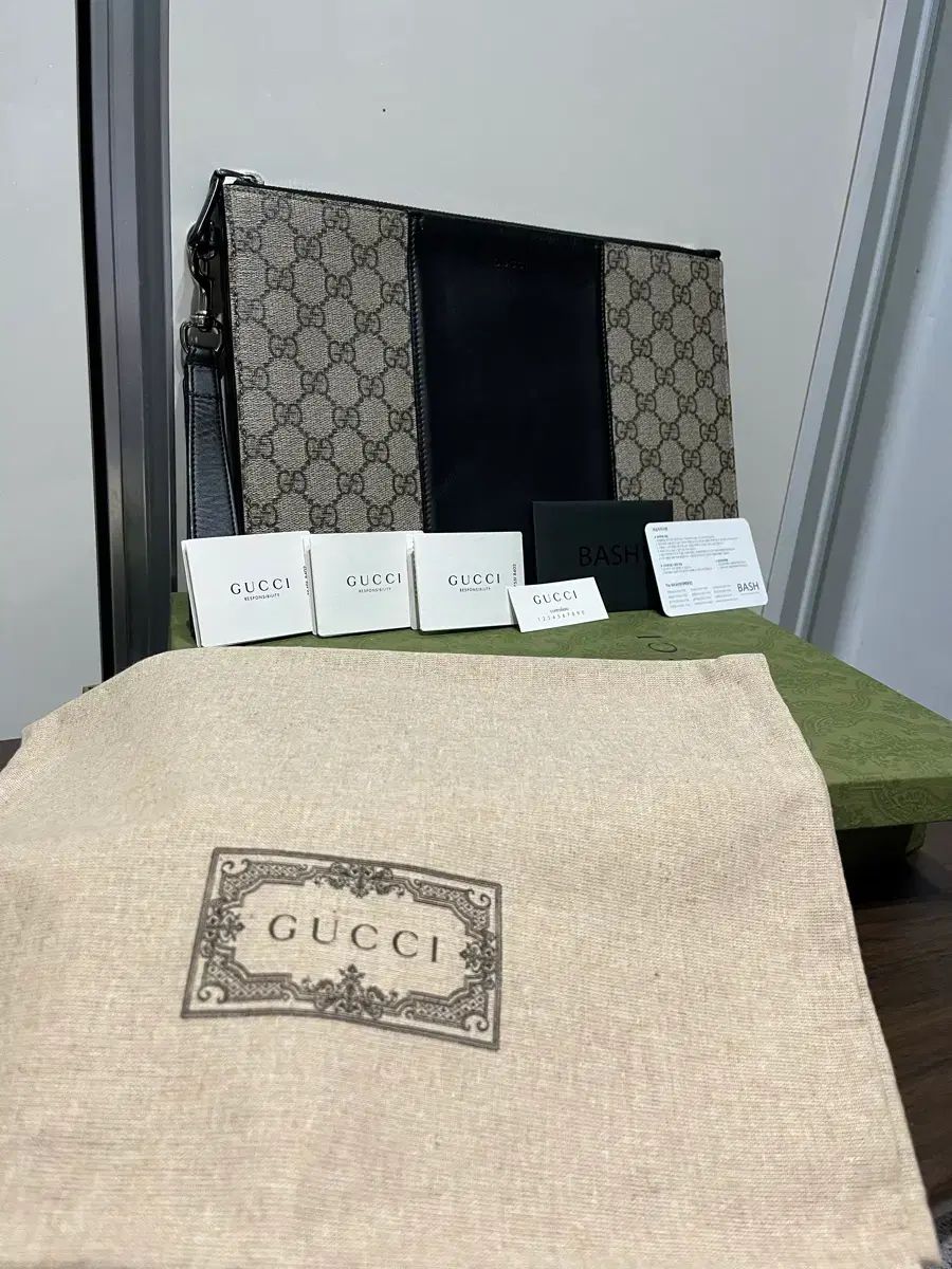 SS+ グッチ クラッチバッグ (フルセット)