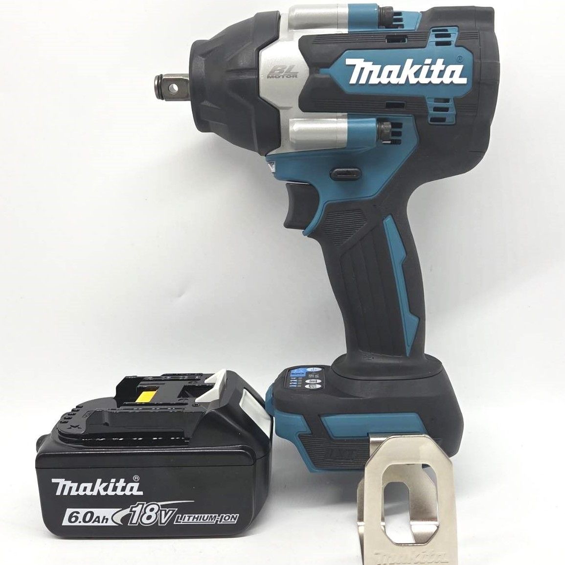 ★makita マキタ コードレスインパクトレンチ TW700D 電動工具 通電のみ確認 現状品 008250 24,850円