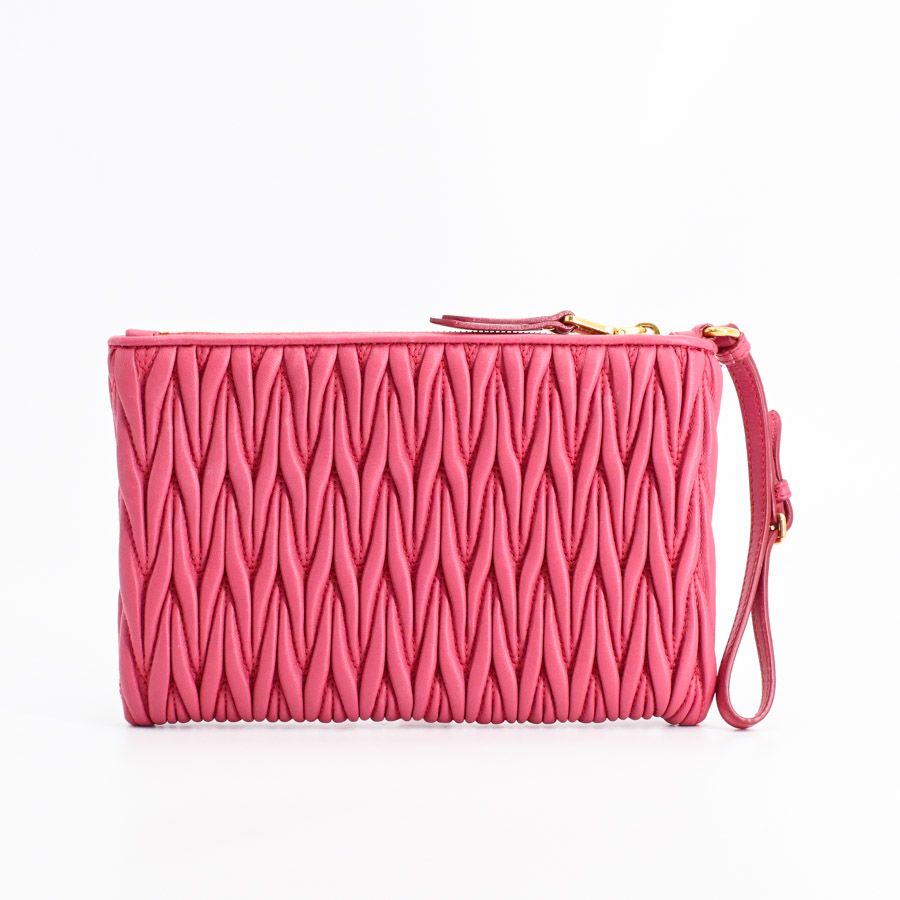 MIU MIU ミュウミュウ クラッチバッグ クラッチバッグ - メルカリ
