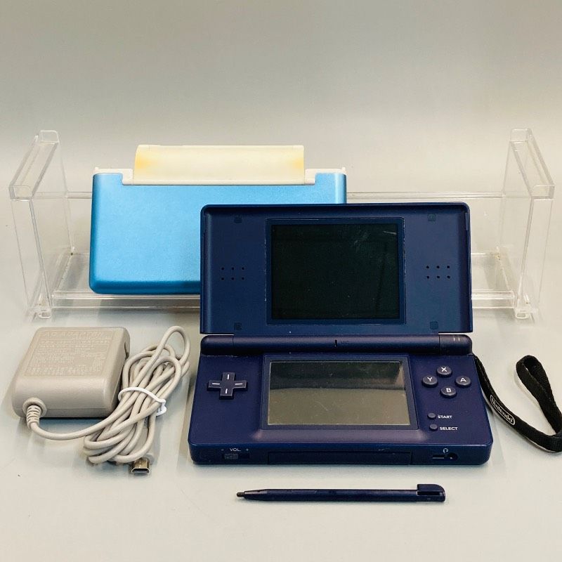 ニンテンドーDS Lite 本体4個セット(A114) ニンテンドーDS Lite 本体4個セット(A114) ニンテンドーDS Lite