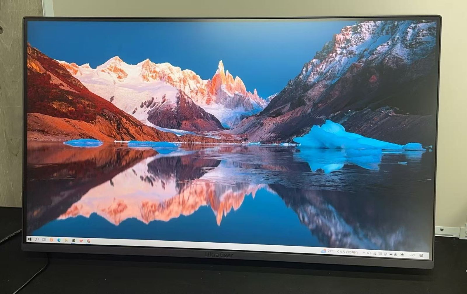LG UltraGear 24G411A-B 23.8